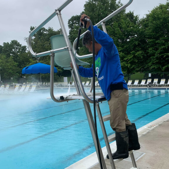 Clean-Advantage-Pool-Clean-Up-Pressure-wash-lifeguard